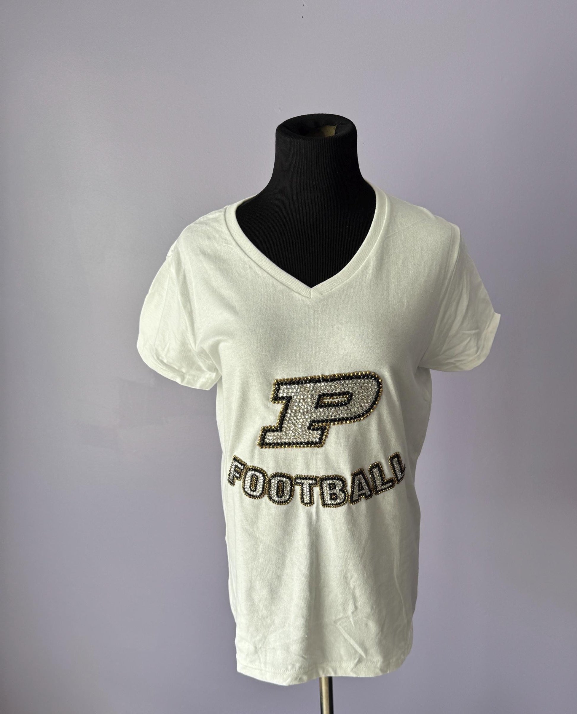 Rhinestoned Short-sleeve V-Neck T-shirt - Customized